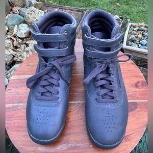 Reebok High-Top Sneakers Size